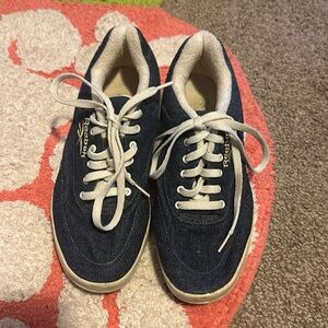 Vintage denim Reebok shoes